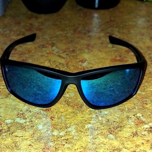 Spiderwire SPW008 Polarized Fishing Sunglasses - Picture 2 of 3